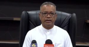 News Room : ලාල්ටත් ගෙදර යන්න වෙයි.. වහාම ධුරයෙන් ඉවත් කරන ලෙස බලකරමින් සිකුරාදා සිට දැවැන්ත විරෝධතා ව්යාපාරයක්! ~