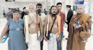 News Room : වන්නිල ඇත්තෝ අහස් යාත්රාවකින් දඹදිවට මංගච්ඡයි ~