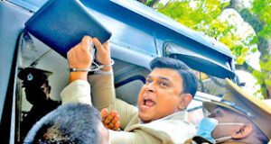 News Room : රන්ජන්ගේ ජනාධිපති සමාවත් අහෝසි කරවීමට සූදානමක්… ශ්රේෂ්ඨාධිකරණය හමුවේ නඩු දමන හැටි මෙන්න ~