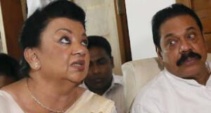 News Room : ශිරන්තිව උසාවි ගෙනියන්න සූදානම්! අත්අඩංගුවට ගැනීම වැළැක්වීමට රහසිගත මෙහෙයුමක්! ජනාධිපතිවරයා වෙත යැවූ පණිවුඩ මෙන්න ~