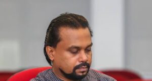 News Room : විමල් වීරවංශ කට නිසා නසී… මහ උළු ගෙදර ගමන සුදානම්!… අධිකරණයට අපහාස කළ බව හෙළිවේ! ~