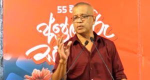 News Room : ‘හිරු නම් පචම තමයි… දෙරණ නම් නයා තමයි.. ඇති තරම් කෙළහල්ලා, අපිට මොකෝ…’ – ලාල්කාන්ත ~
