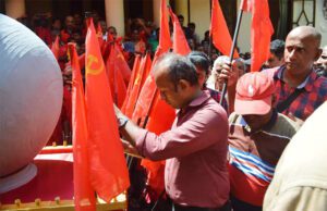 News Room : FSP asks Prez to probe killing of Wijeweera