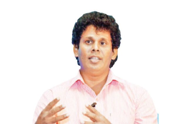 News Room : Mafia behind coconut shortage - Trade Minister