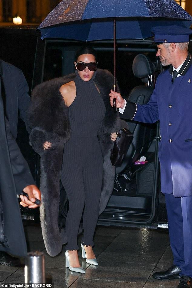 News Room : Kim Kardashian makes glamorous arrival in dramatic