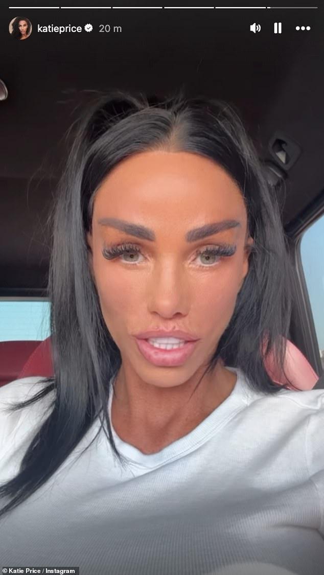 News Room : Katie Price 'shuts down travel business venture