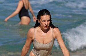 News Room : Abbie Chatfield strips down to her undies for an impromptu swim at the beach during her first week hosting The Kyle & Jackie O Show’s replacement breakfast program