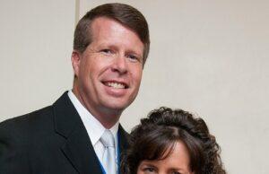 News Room : Joseph Duggar’s father Jim Bob slams his ‘terrible decisions’ in jail letter as sisters Jana and Jessa break silence on his child molestation charges
