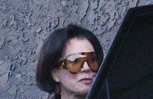 News Room : Kris Jenner, 70, shows off her VERY taut visage during trip to an LA spa after $100k facelift
