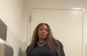 News Room : Lizzo is STRUCK from jury by prosecutors after showing off her ‘jury duty fit’ at LA courthouse for assault trial
