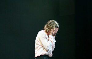 News Room : Rosamund Pike breaks down in tears during emotional curtain call for Inter Alia press night as her West End performance receives rave reviews