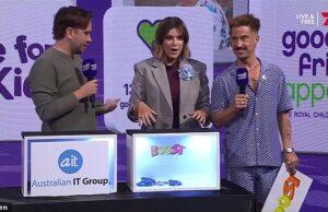 News Room : Shock moment Kylie Gillies screams on live TV after mystery box incident during record-breaking Good Friday Appeal: ‘It bit me!’