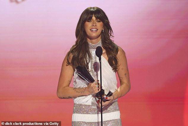 News Room : Ella Langley hits superstardom as she becomes
