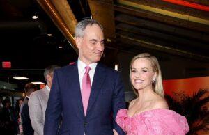 News Room : Reese Witherspoon makes red carpet debut with German financier boyfriend Oliver Haarmann following second divorce