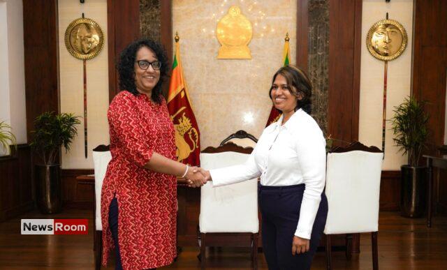 News Room : Dr Nadeesha Chandrasena Felicitated by PM Harini