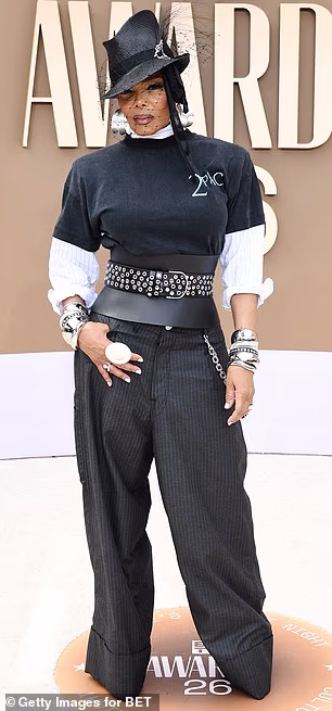 News Room : Janet Jackson channels late brother Michael in