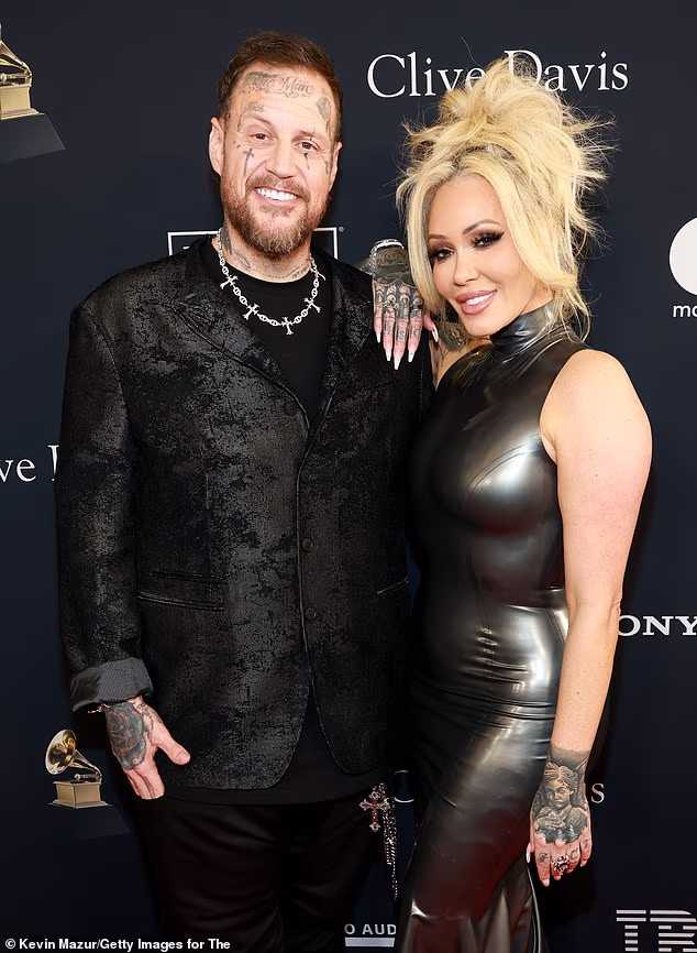 News Room : Jelly Roll's wife Bunnie XO breaks silence