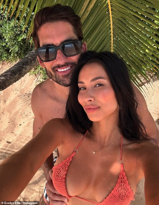 News Room : MAFS' 'hottest bride ever' Evelyn Ellis and