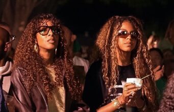 News Room : Beyonce’s daughter Blue Ivy looks just like her mother as she attends Lauryn Hill concert with her famous parents News Room Beyonces daughter Blue Ivy looks just like