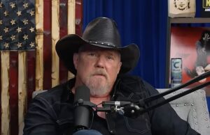 News Room : Country star relives horrifying moment he was shot through the heart by his ex-wife: ‘Totally uncalled for’
