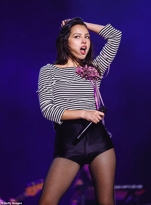 News Room : Olivia Rodrigo sparks fan frenzy over rumors
